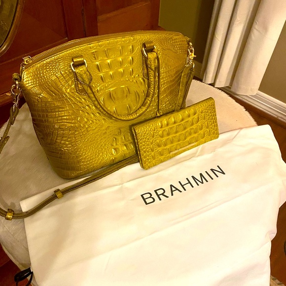 Brahmin yellow/green Embossed bag and wallet - Picture 1 of 3